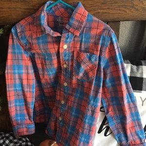 Cute coral/blue button down shirt. Size 4/5T